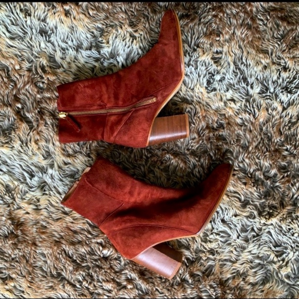 Perfect fall booties 🍁
